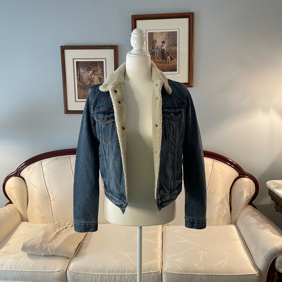 Levi’s Tucker Jacket Sherpa & Jean Jacket - Picture 14 of 16